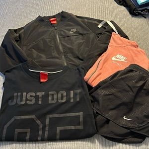 Women’s Nike Bundle